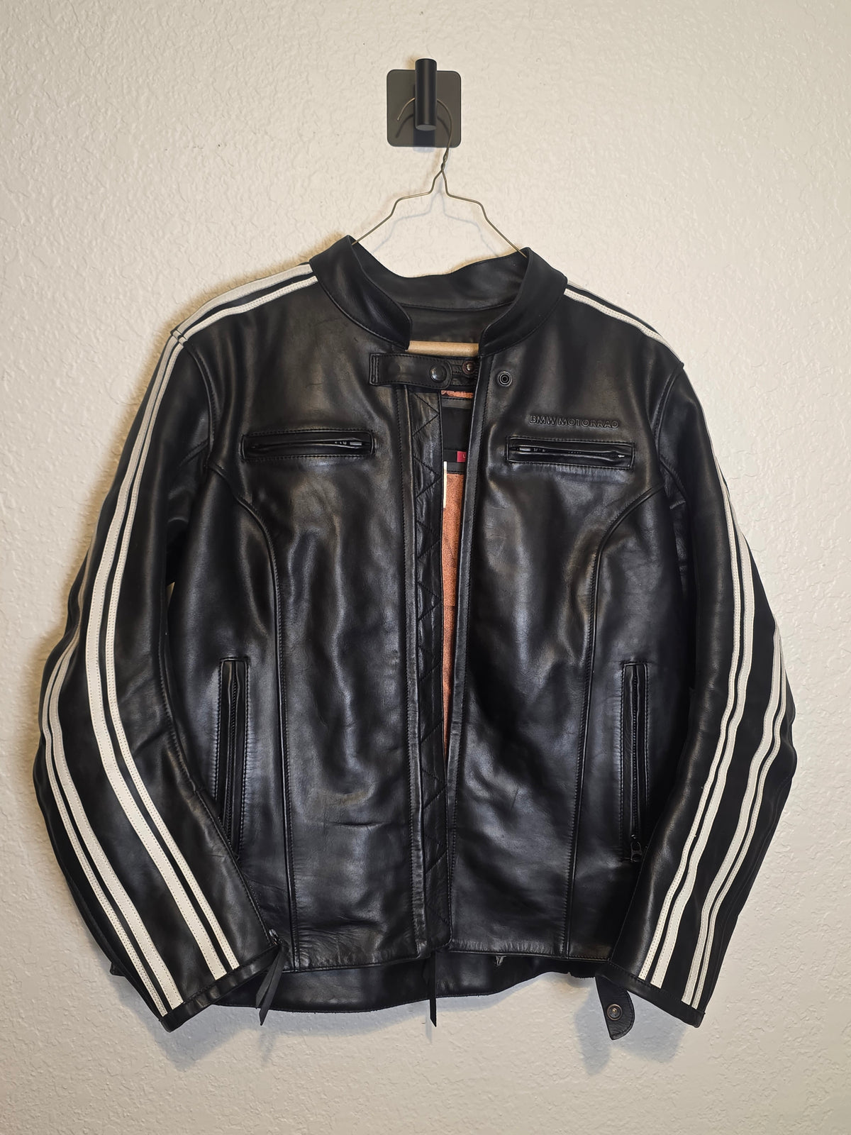 BMW Motorrad TwinStripes Leather Motorcycle Jacket – Men’s Large