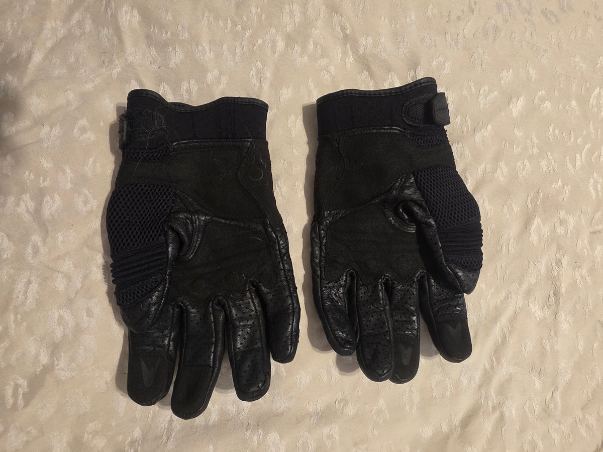 Castle Streetwear Sport Mesh Motorcycle Gloves – Black – Size 2XL